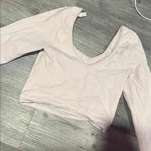 Aeropostale Light Pink Long Sleeve Crop Top